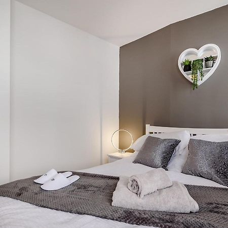 Modern Apartment In Central Lincoln Dış mekan fotoğraf